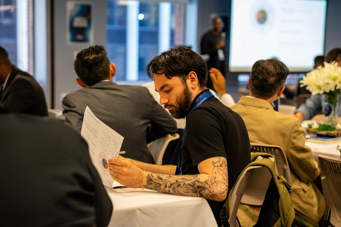 A participant working through a ManUScript exercise